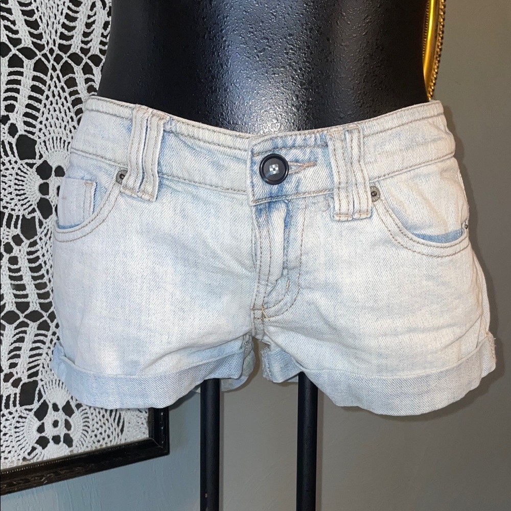 Roxy Light Wash Denim Jean Shorts